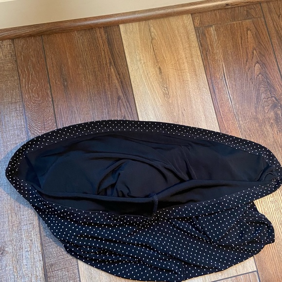 Ronni Nicole Formal Dress with Built In Bra New Size 4 Petite - Picture 12 of 16